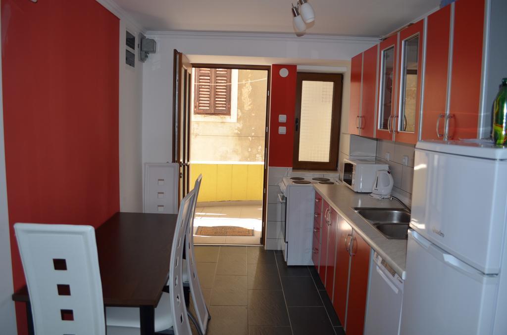 Apartment Zeljko Baška Екстериор снимка